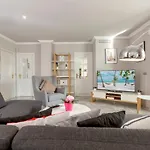 4 Bedroom Apartment In Puerto Banus 150 Meters From The Beach