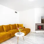 Casa Naranjos