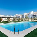 New&Modern Apartment in the heart of Puerto Banús