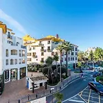 Caprichoso Apartamento En El Corazon De Puerto Banus