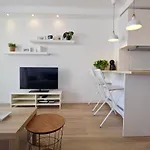 New 1 Bedroom Apartment With Fantastic Views Rdr284