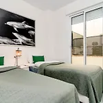 Lcr1- Lovely Ground Floor Apartment, Puerto Banus