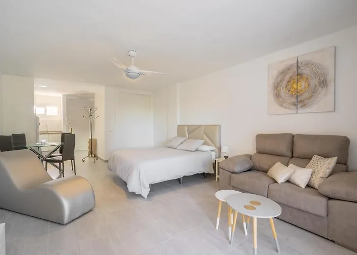 Apartment Near The Beach