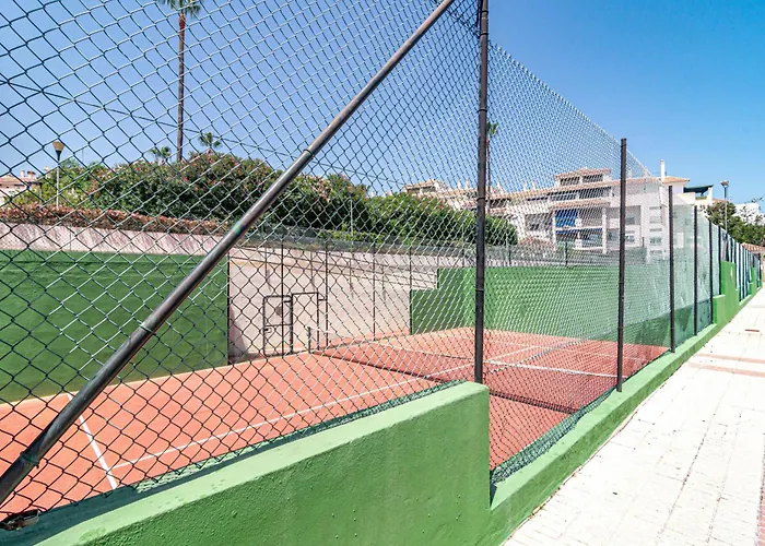 Lcr1- Lovely Ground Floor Apartment, Puerto Banus