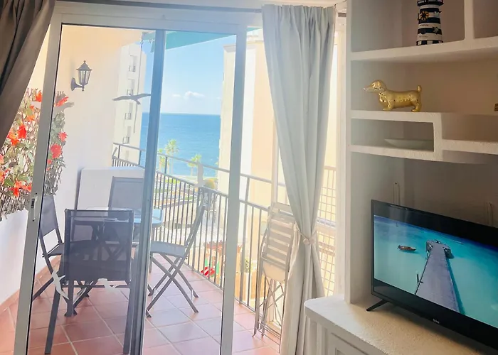 Apartamentos Torre De Marbella El Fuerte - Heart Of Marbella, Steps From The Beach