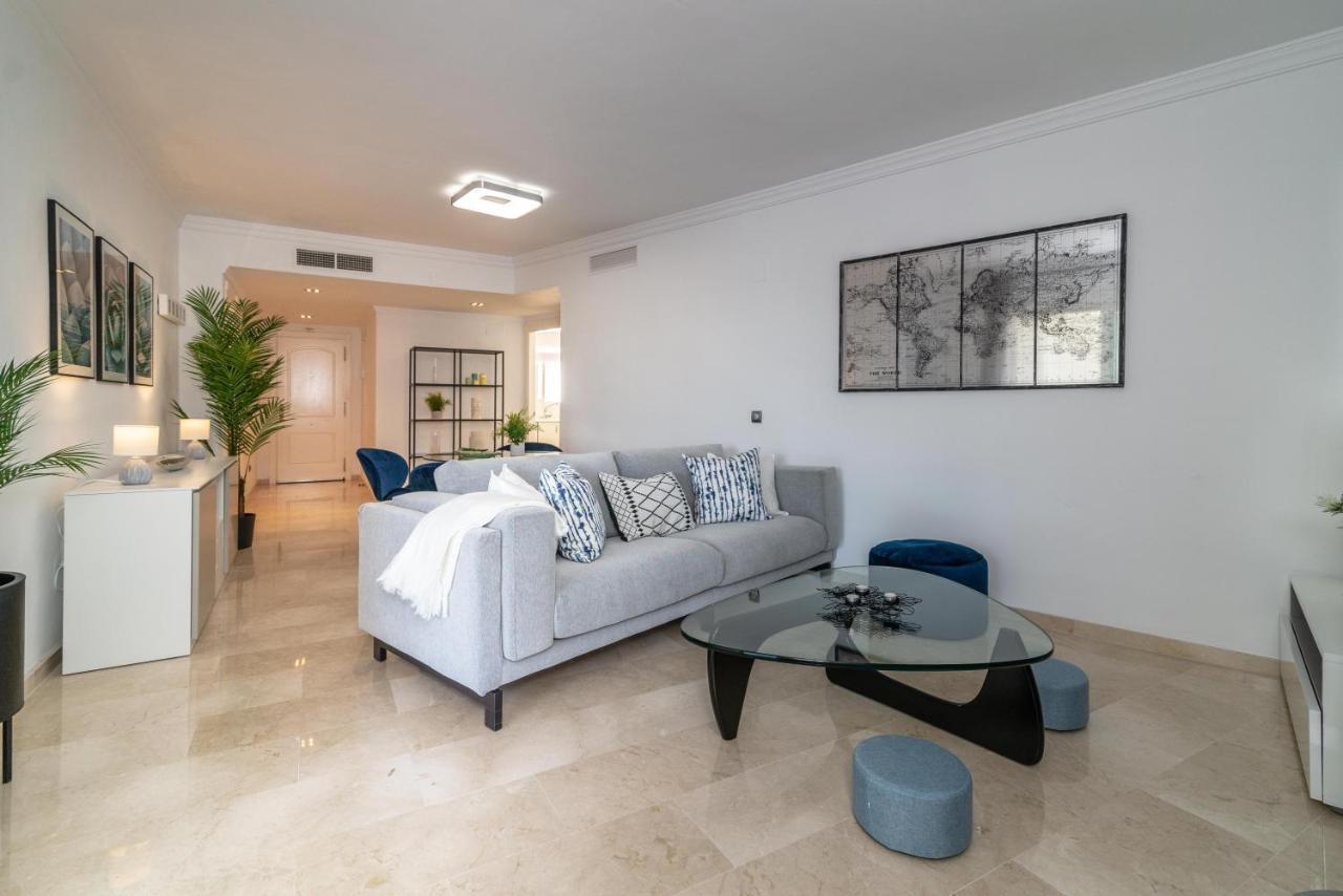 Vacation I Terrazas De Banus, Comfy And Stylish Apartment, Puerto Banus Marina, 24-7 Security *
