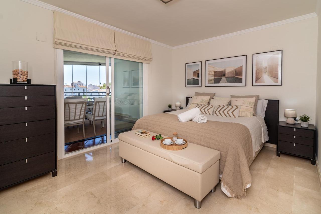Vacation I Terrazas De Banus, Comfy And Stylish Apartment, Puerto Banus Marina, 24-7 Security *
