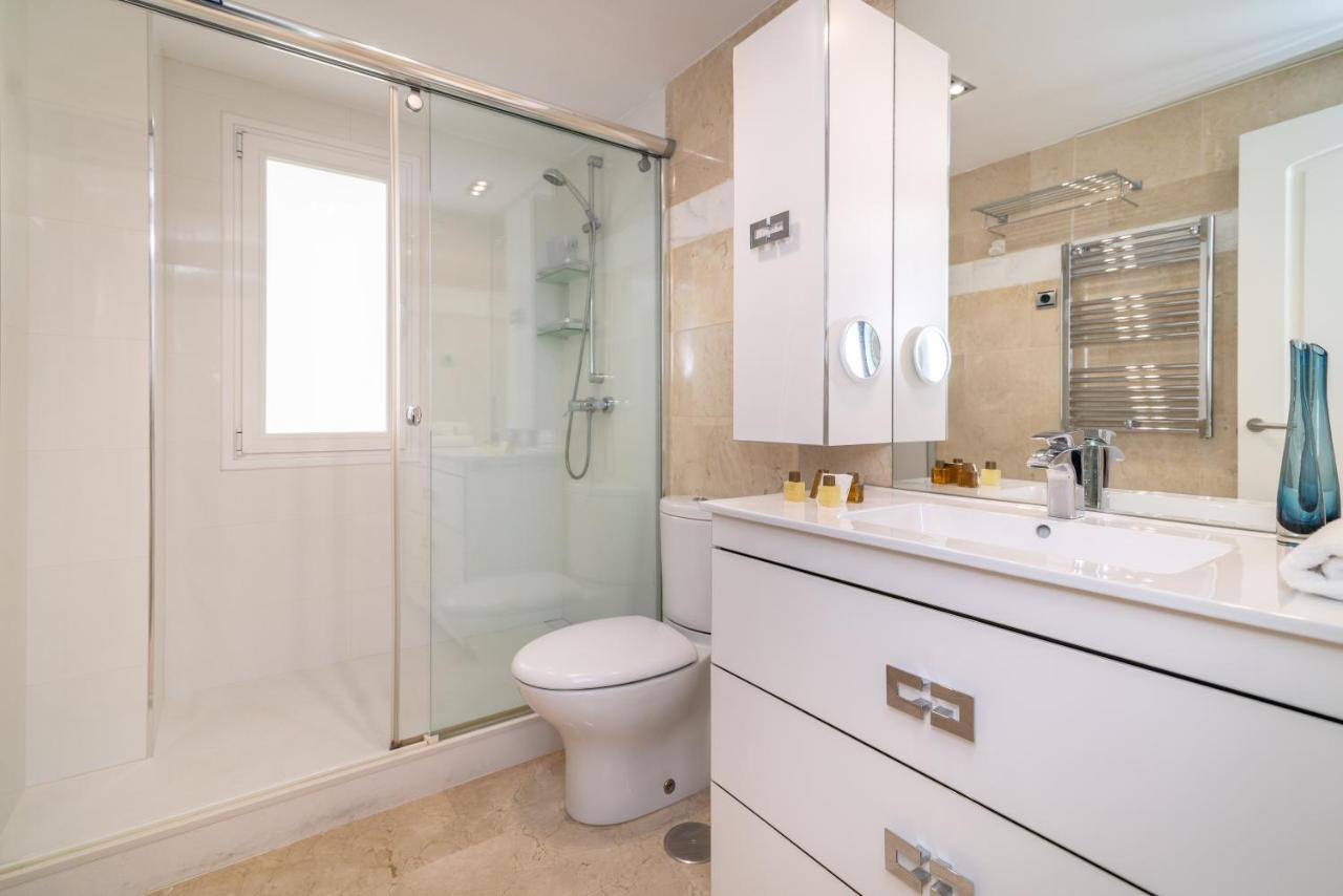 Vacation I Terrazas De Banus, Comfy And Stylish Apartment, Puerto Banus Marina, 24-7 Security
