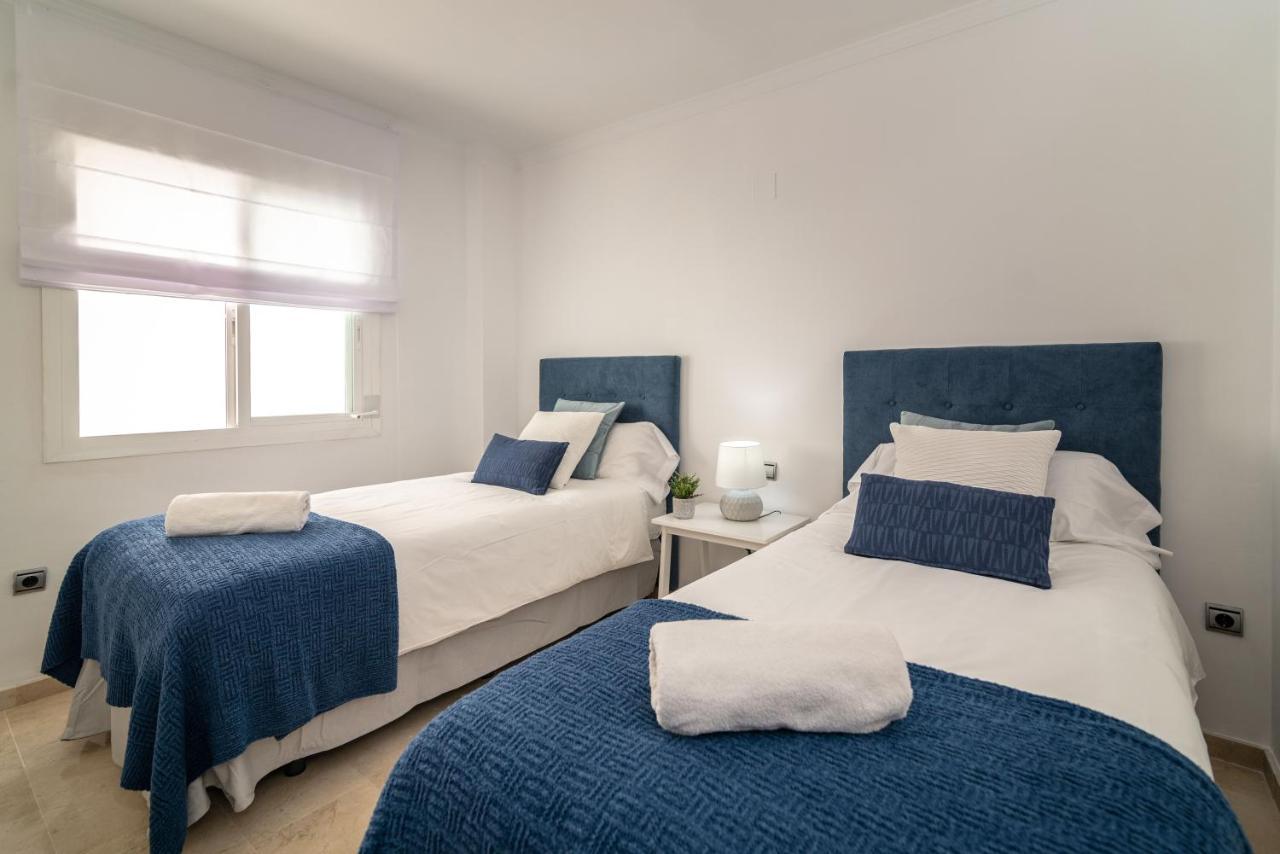 Apartment Vacation I Terrazas De Banus, Comfy And Stylish Apartment, Puerto Banus Marina, 24-7 Security *