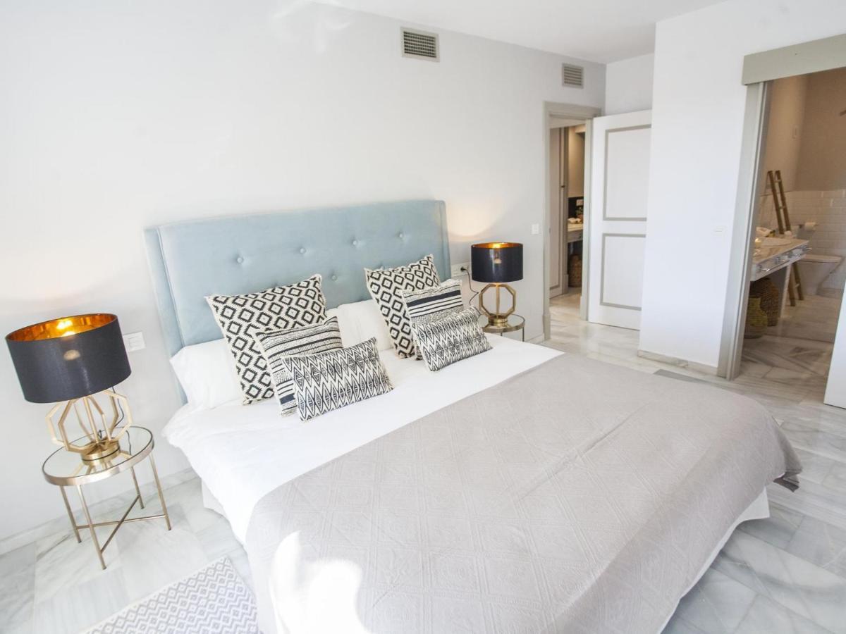 Vacation I Relax In Andalusian Gardens, Big Sunny Terrace Appartement Marbella