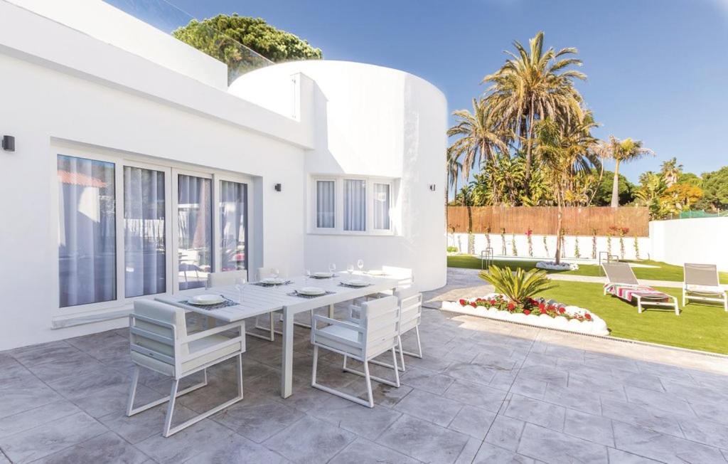Pinomar Villa