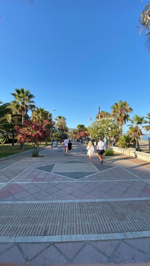 Apartment Luxury Elviria Hills