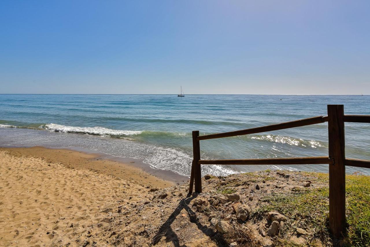 Jardines Golondrinas Elviria Apartamento