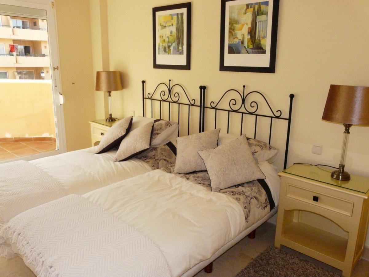 Apartment New Listing - Luxury 2 Bedroom Apartment, Immaculate Condition, In Elviria Near