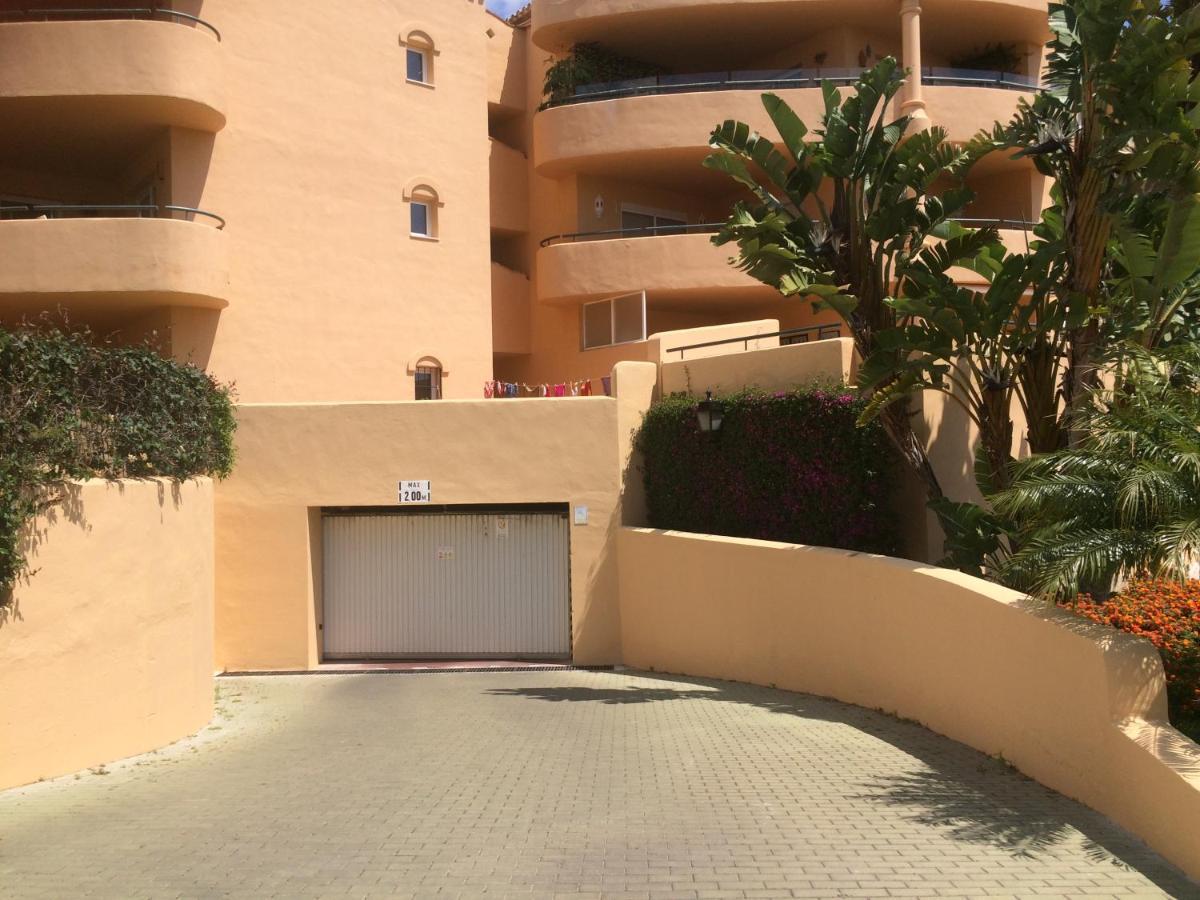 New Listing - Luxury 2 Bedroom Apartment, Immaculate Condition, In Elviria Near Marbella