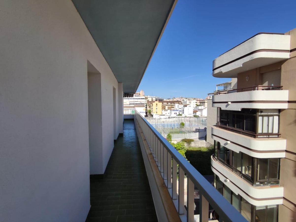 Olas House