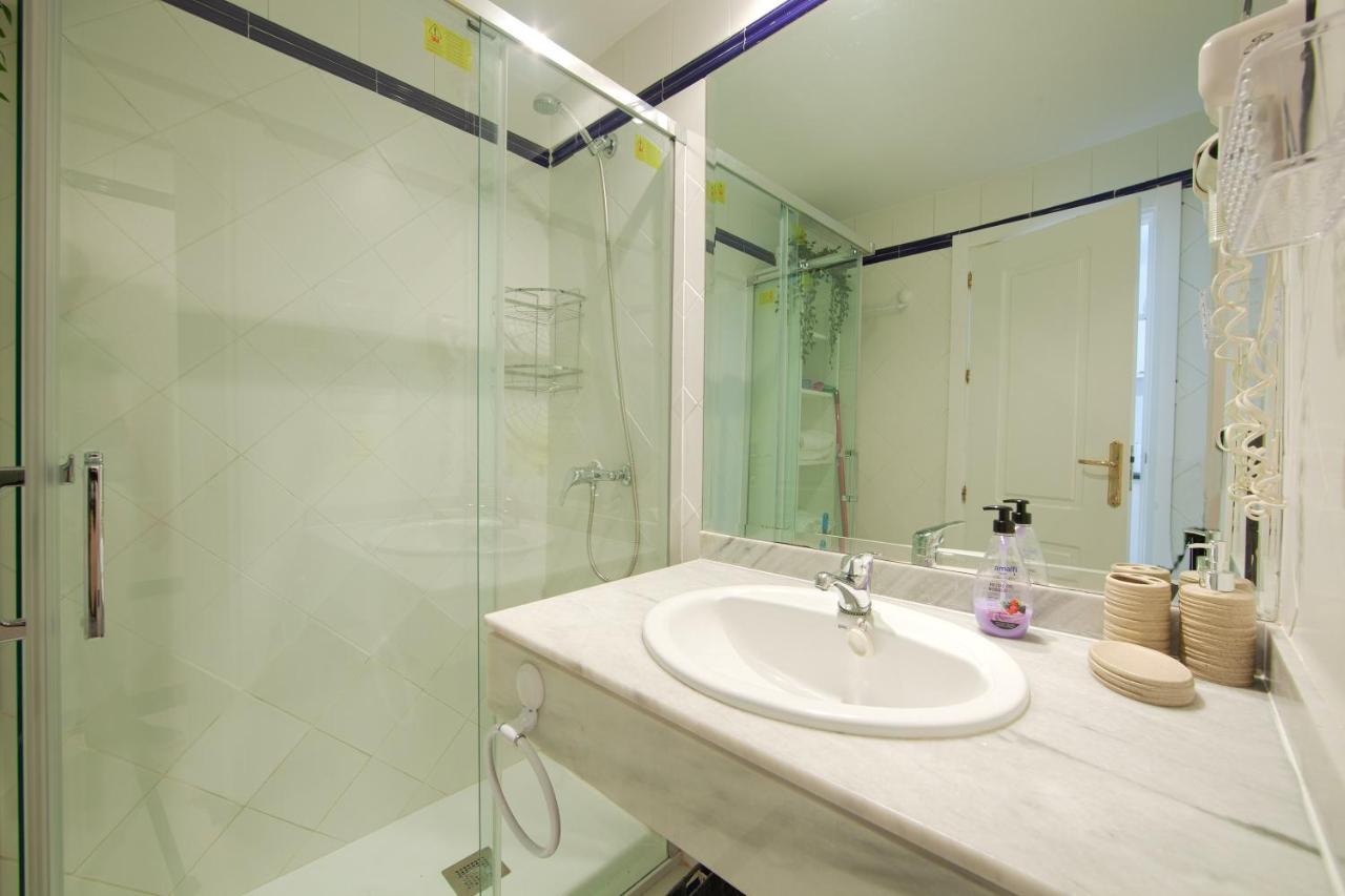 Varios Romana Playa Elviria * Marbella