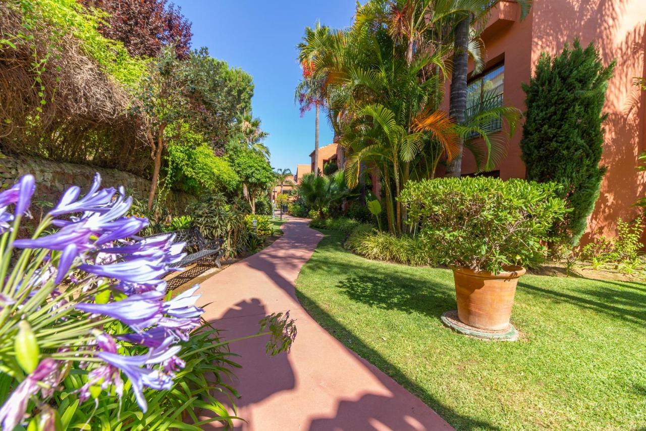 Letmalaga Don Carlos Gardens * Marbella
