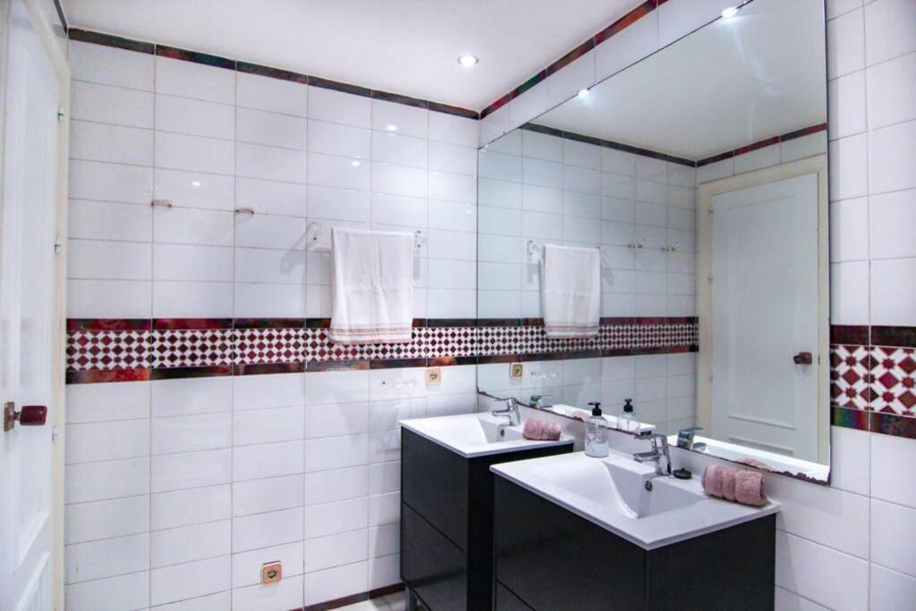 Apartment Oleholidays Del Mar Primera Linea Playa