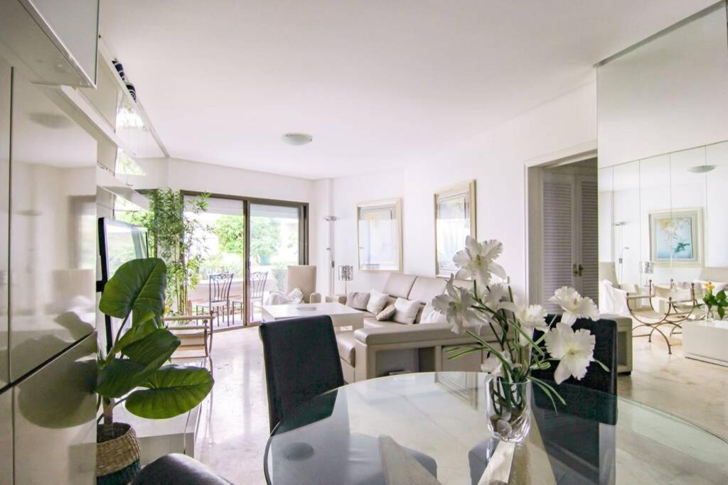 Oleholidays Del Mar Primera Linea Playa Apartment