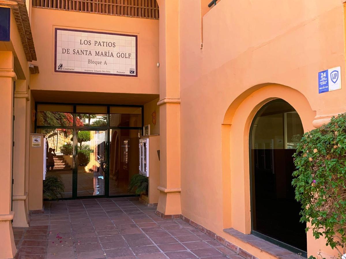 New Listing - Luxury 2 Bedroom Apartment, Immaculate Condition, In Elviria Near *
