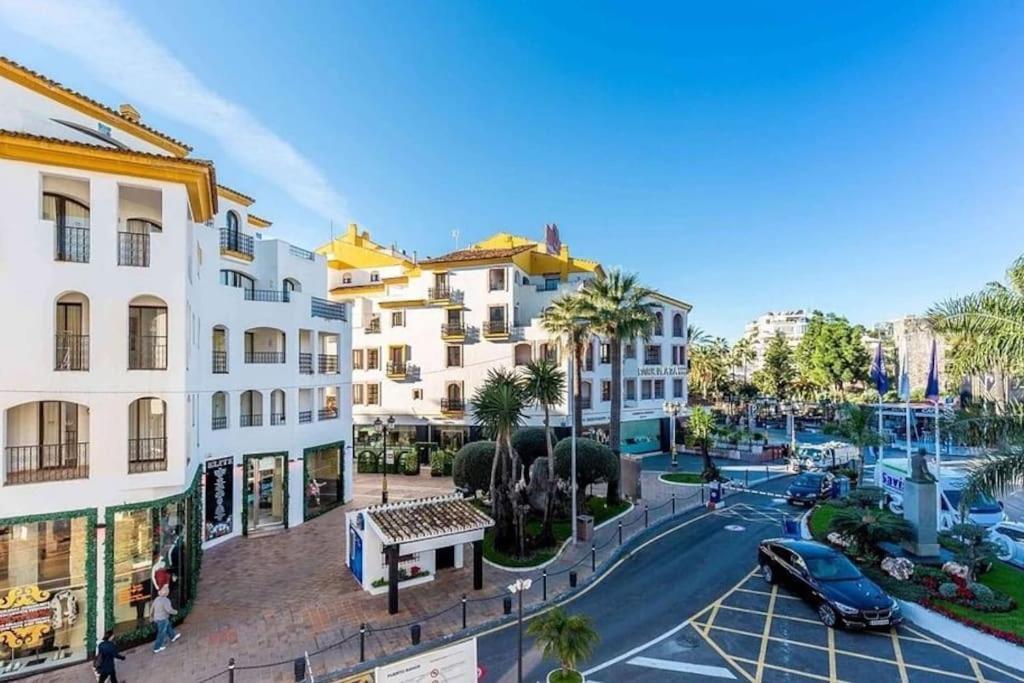Apartment Caprichoso En El Corazon De Puerto Banus Marbella