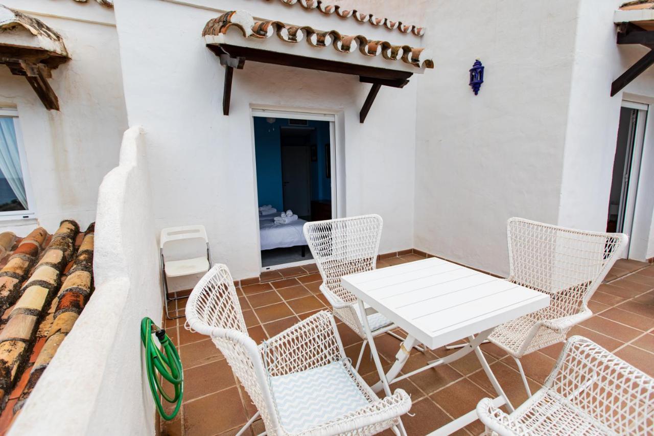 Casa 1 Linea De Playa. Ferienhaus Marbella