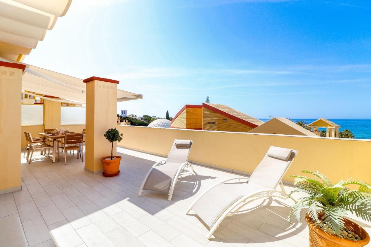 Apartment Romana Playa Beachfront Marbella
