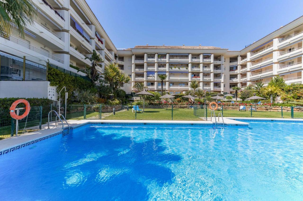 Oleholidays Costa Nagueles 2 Milla De Oro Appartement *