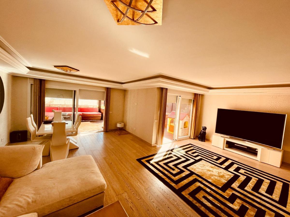 Banus Hause Apartment *