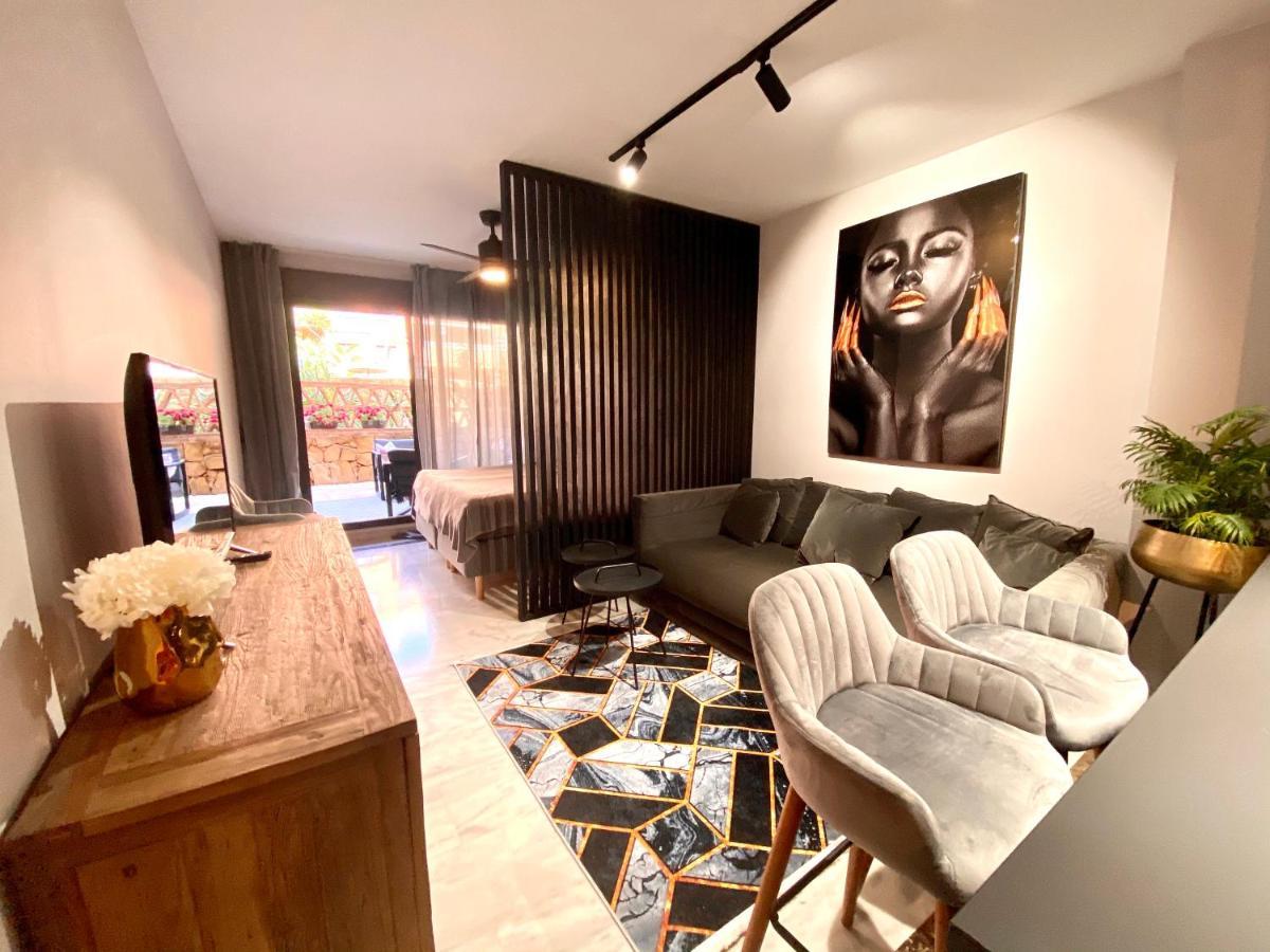 Apartment Golden Mile 2-bedroom *