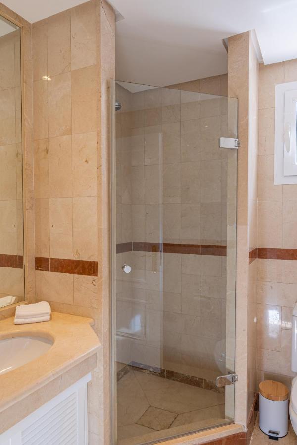 Luxurious Penthouse In Ventura Del Mar Puerto Banus Apartment