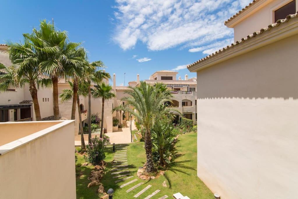 La Medina De Banus, Puerto Banus *
