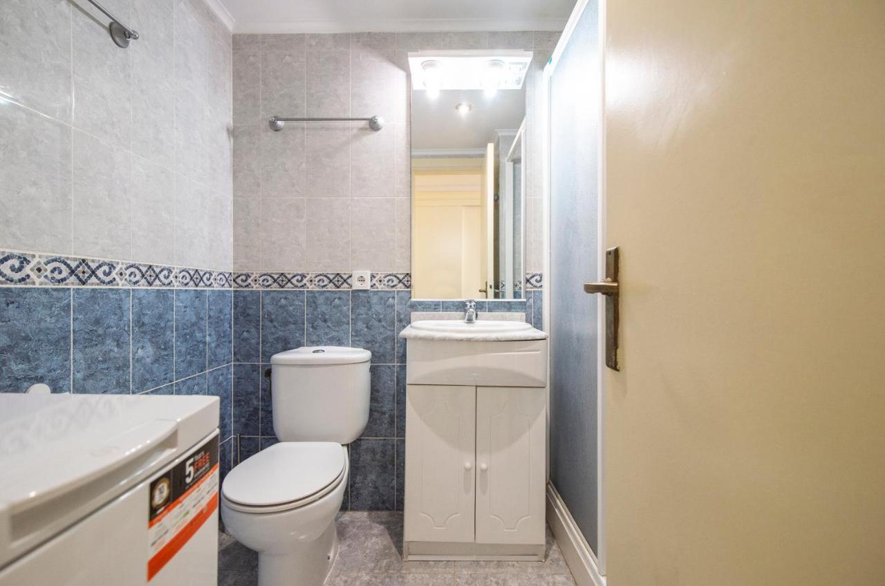 2000 Estudio En Paseo Maritimo Wifi * Marbella