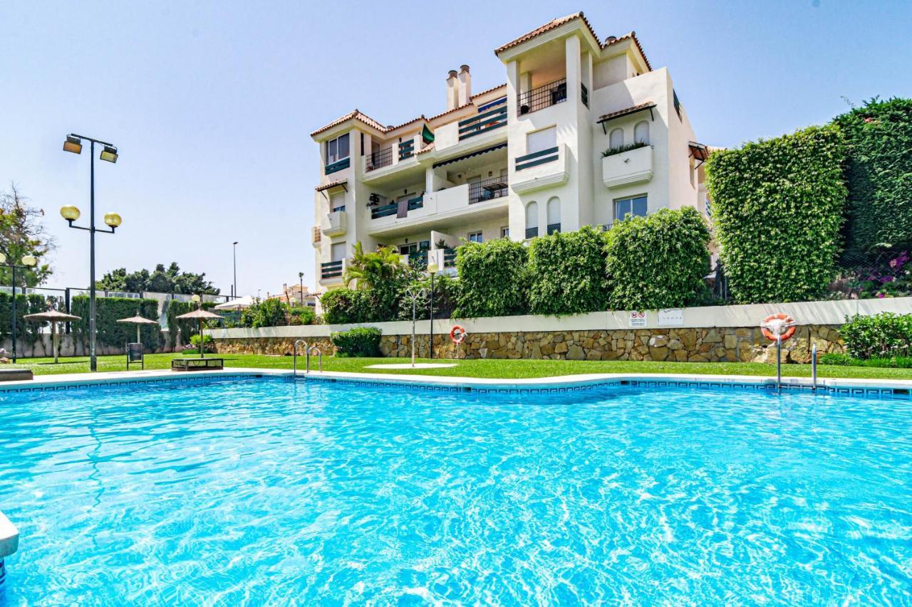Lcr1- Lovely Ground Floor Apartment, Puerto Banus Apartamento *