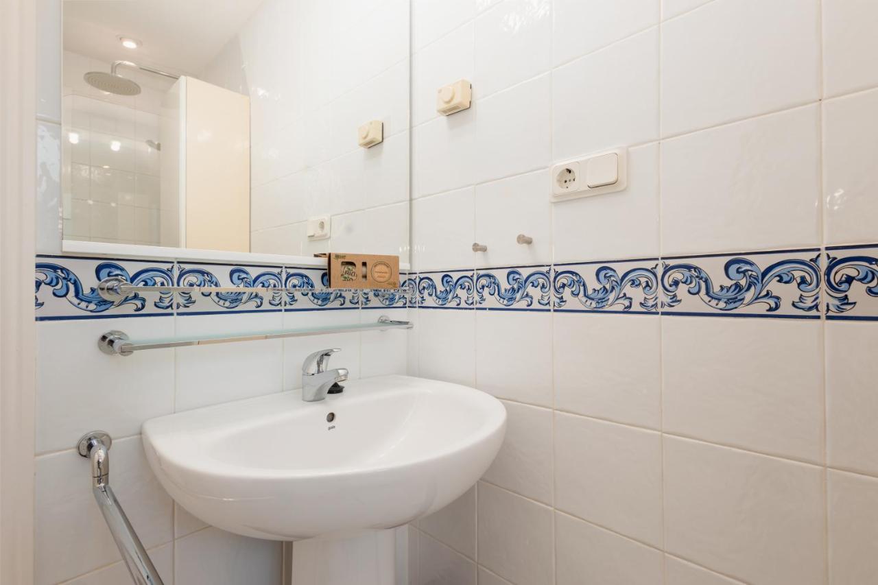 Apartamento Apartment, Close To Beaches, Restaurants And Supermarkets, In Urb. Park Beach, Elviria Marbella