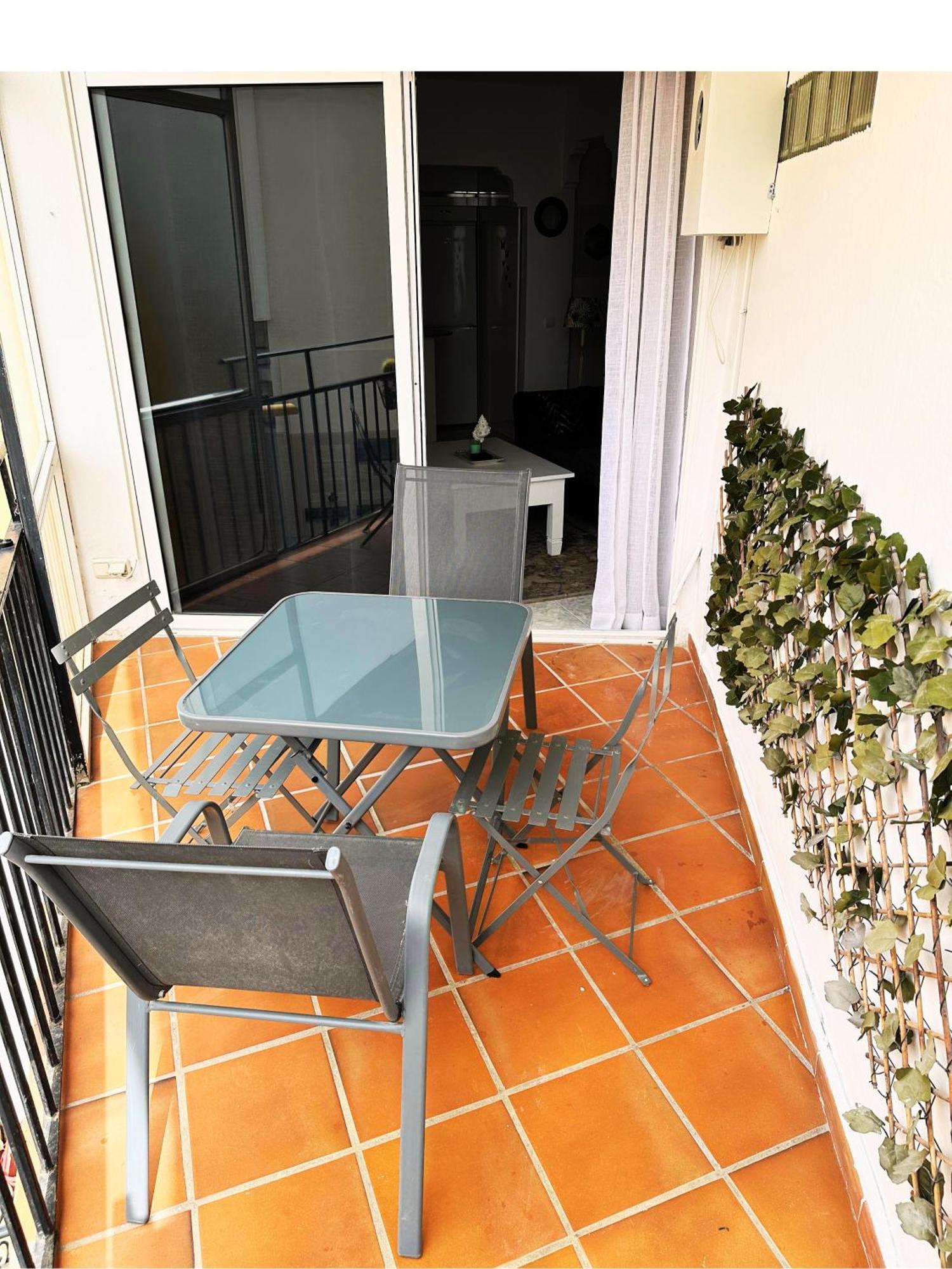 Apartment Torre De El Fuerte - Heart Of Marbella, Steps From The Marbella