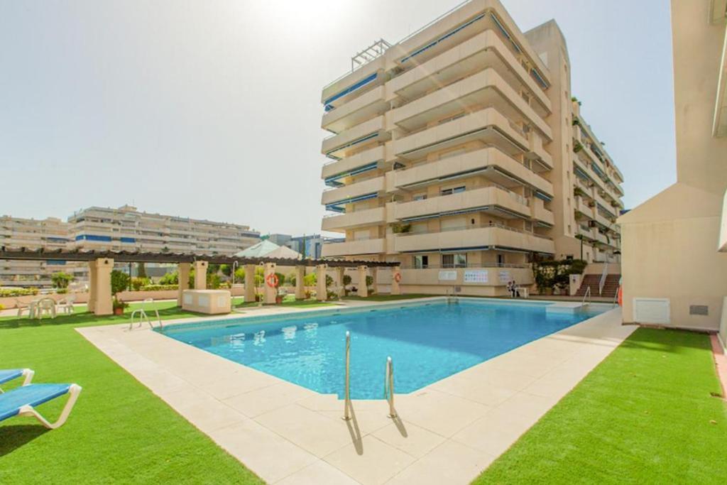 3 Lux Apt Puerto Banus-terrace 5 Min To Beach *