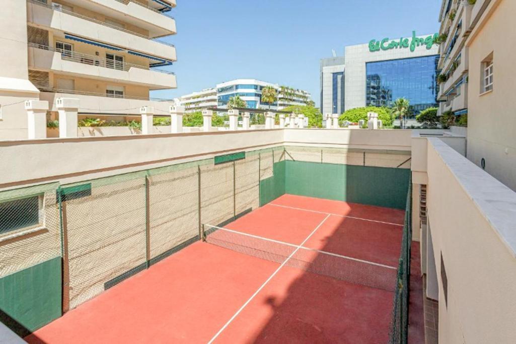 3 Lux Apt Puerto Banus-terrace 5 Min To Beach Apartment