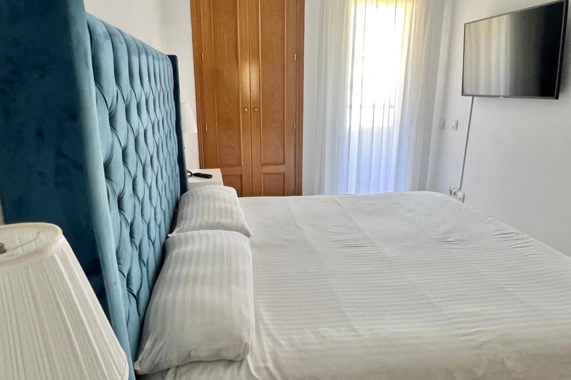 - Alicate Beachfront Apartment-9 Apartment *