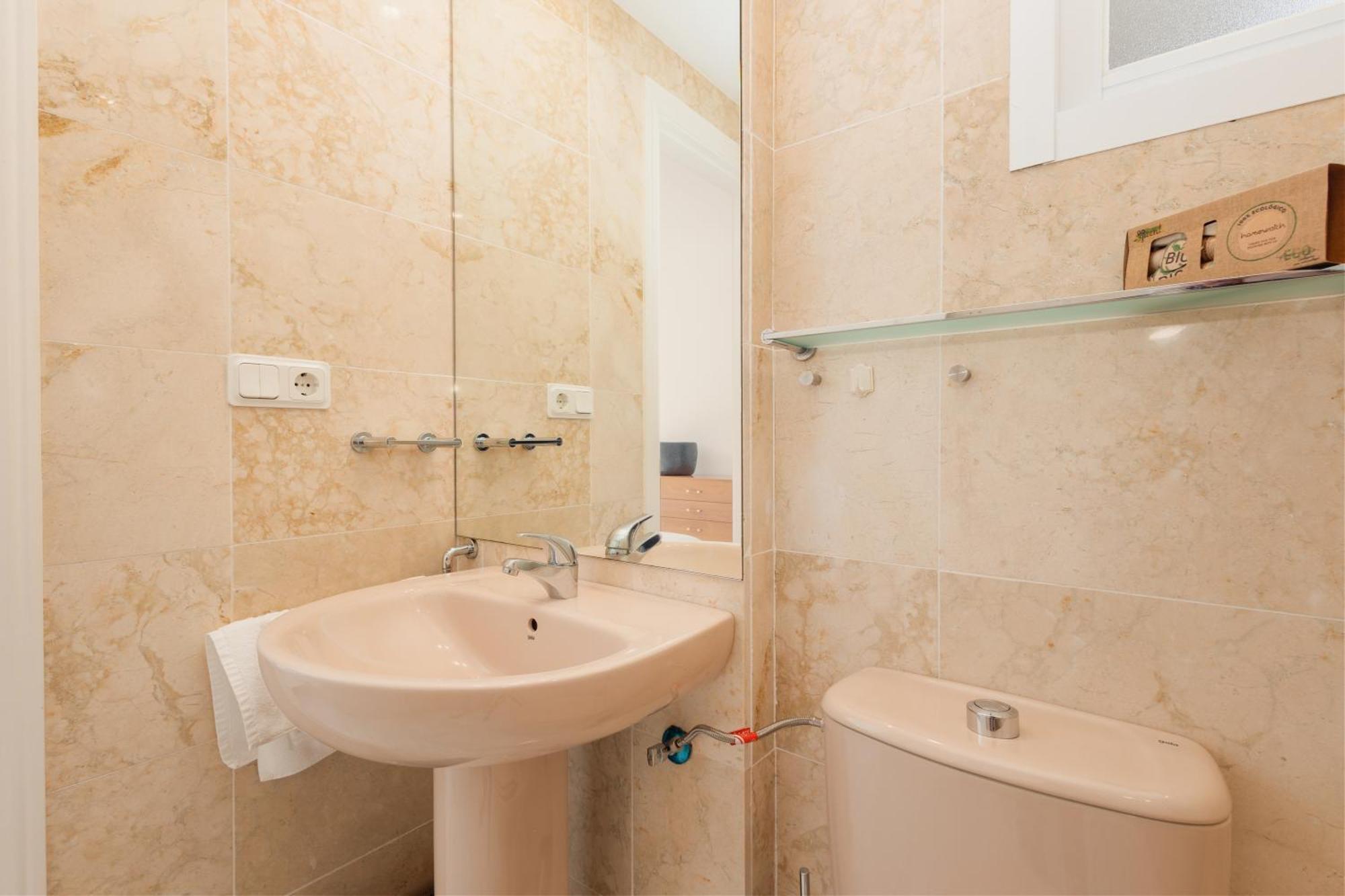 Apartment, Close To Beaches, Restaurants And Supermarkets, In Urb. Park Beach, Elviria Marbella