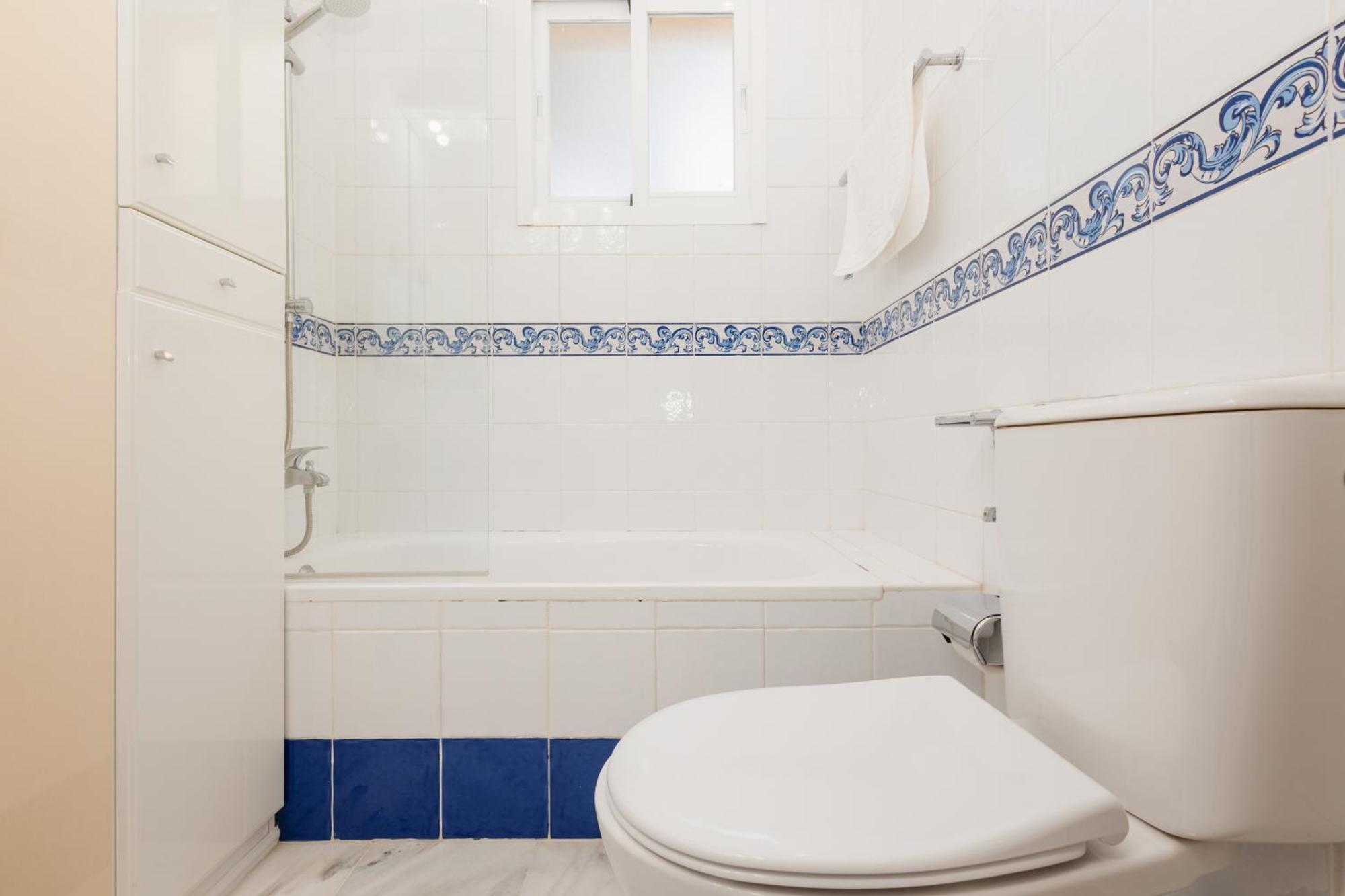 Apartamento Apartment, Close To Beaches, Restaurants And Supermarkets, In Urb. Park Beach, Elviria Marbella