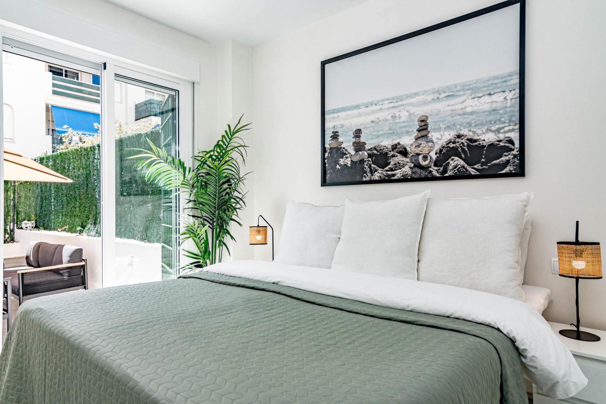 Lcr1- Lovely Ground Floor Apartment, Puerto Banus Apartamento Marbella