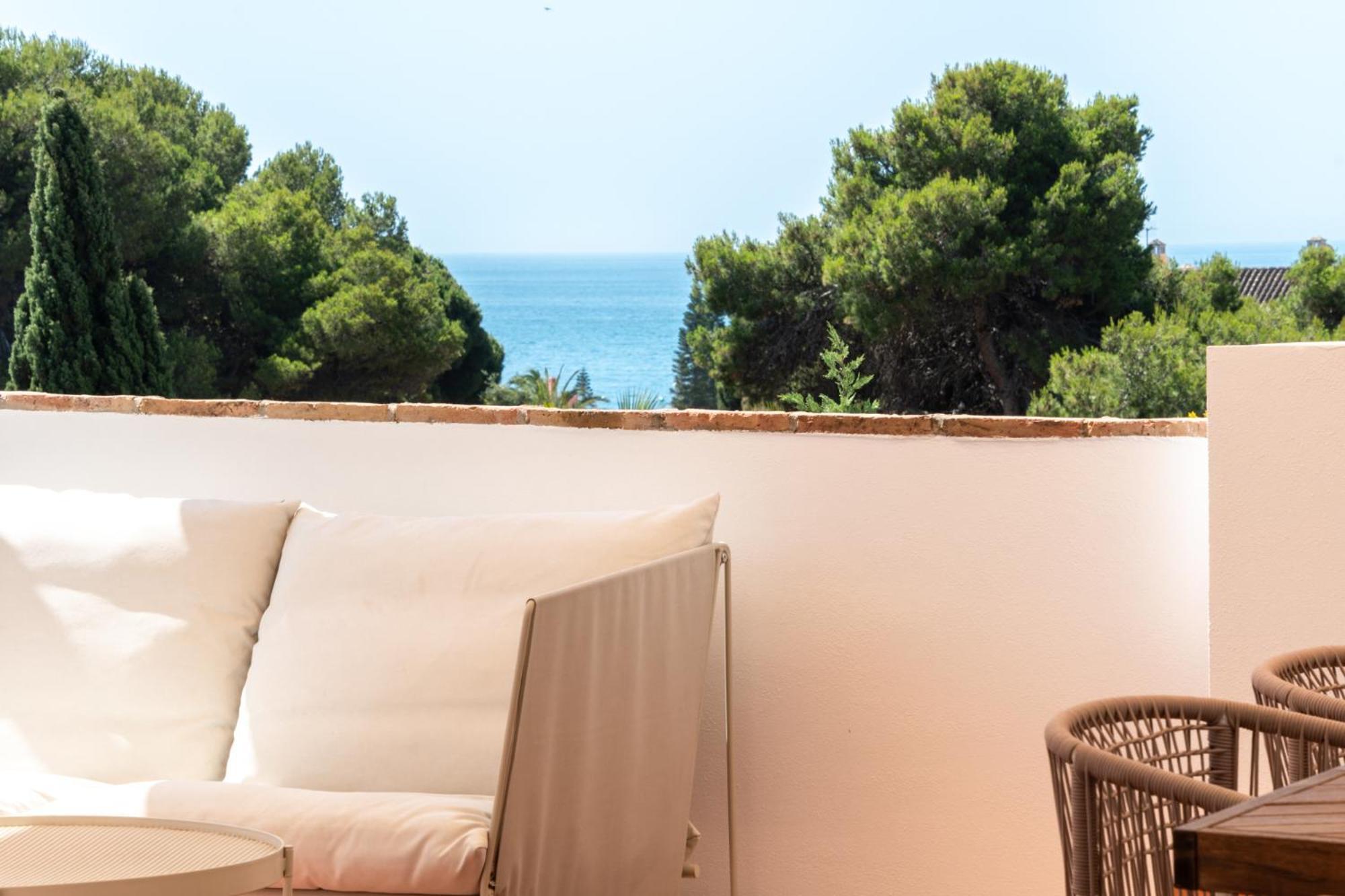 The House - 4min Walk To The Sea *