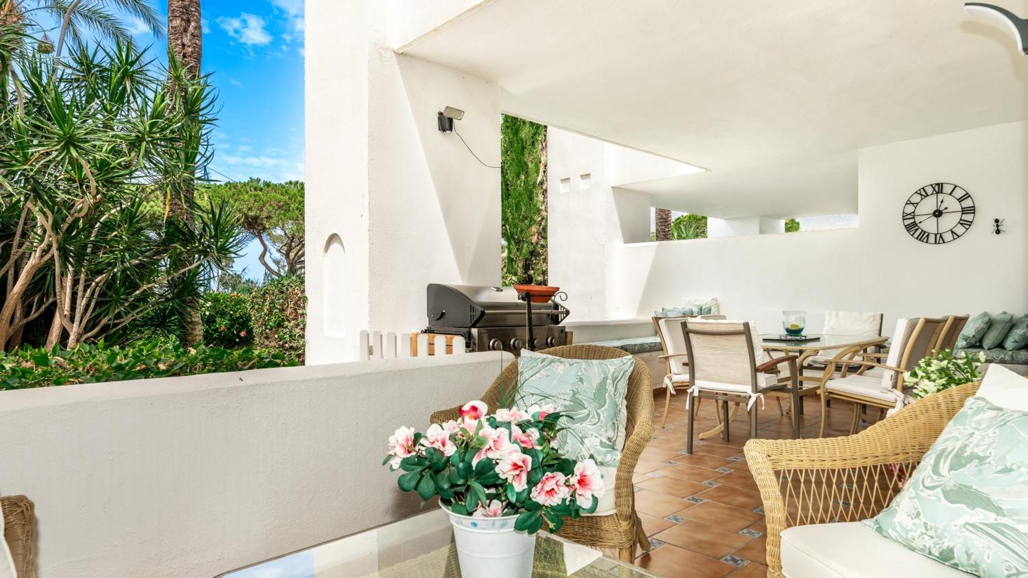 Palm - Luxury At First Line Apartment *