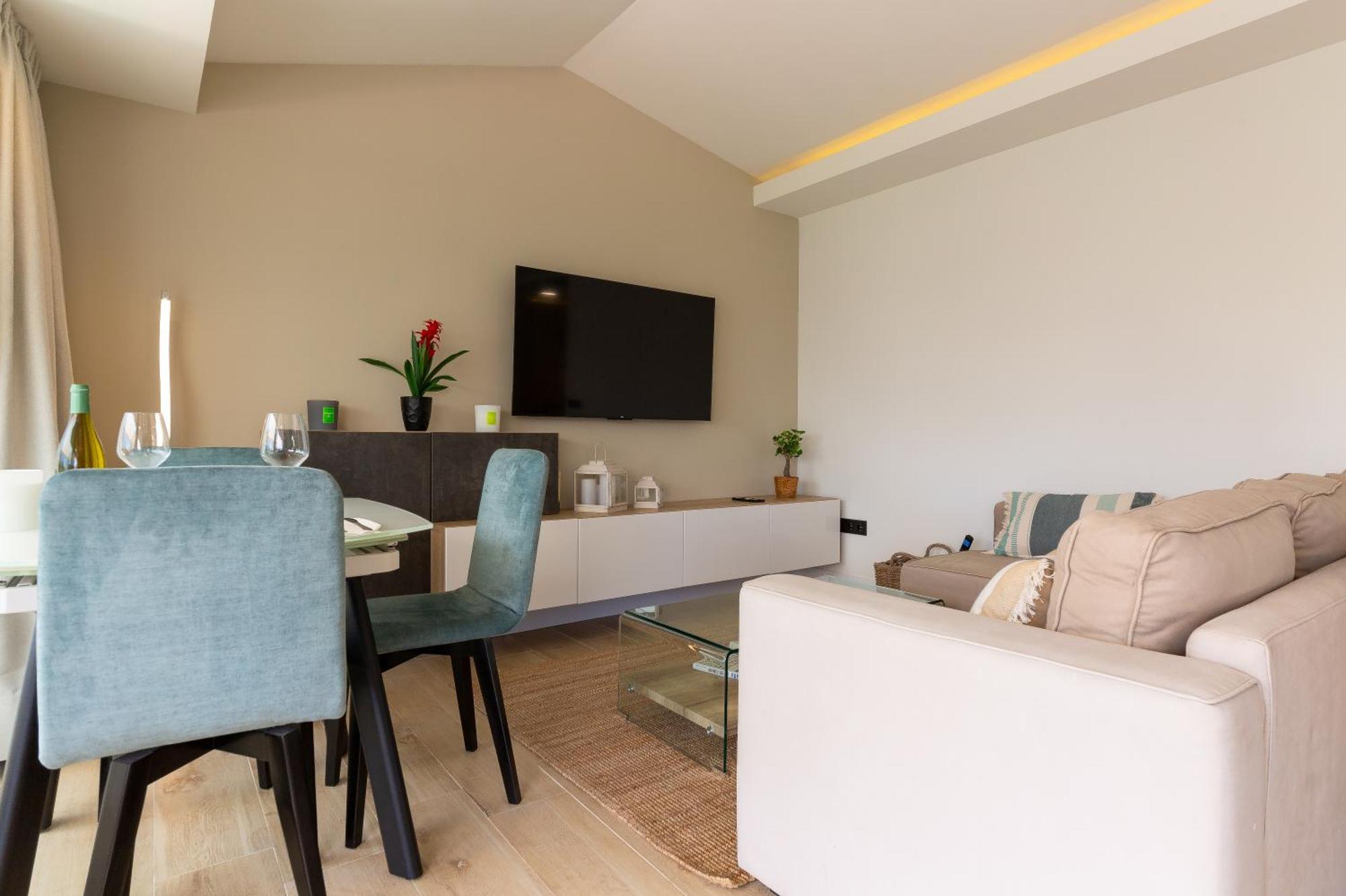 714 Luxury Plaza Estudio Junto A La Playa Marbella