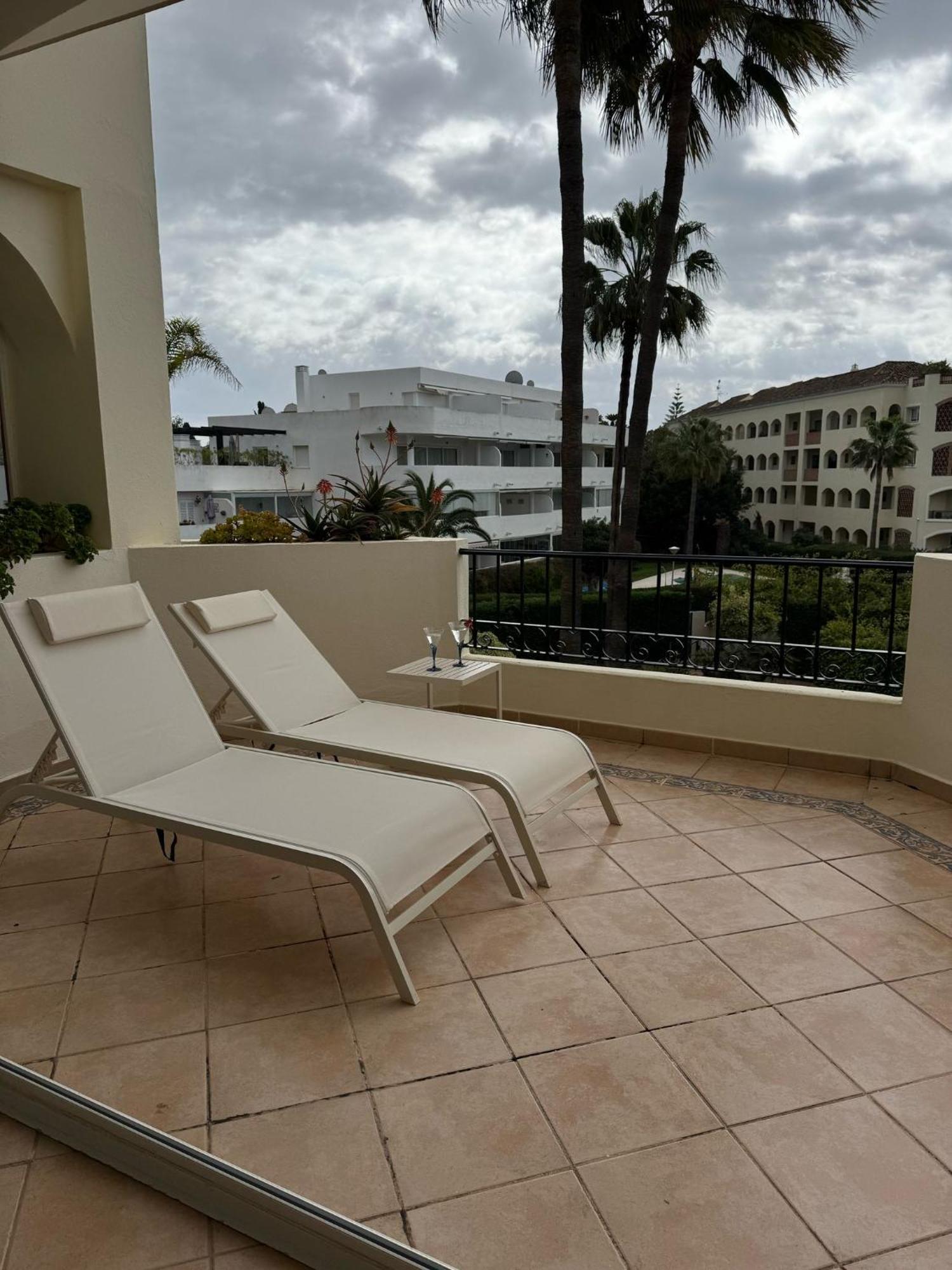 Apartment Luxury Hacienda With Sea Views