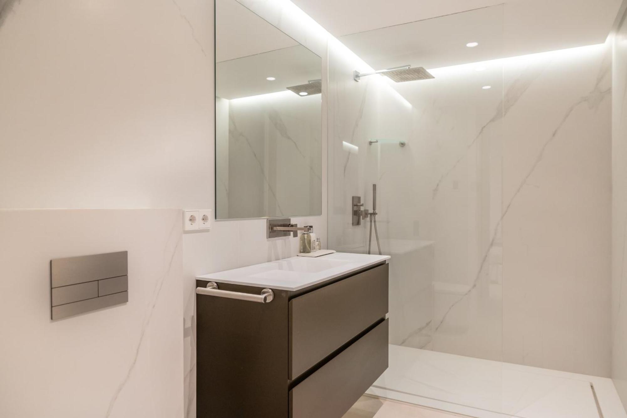 About Serenity Villa