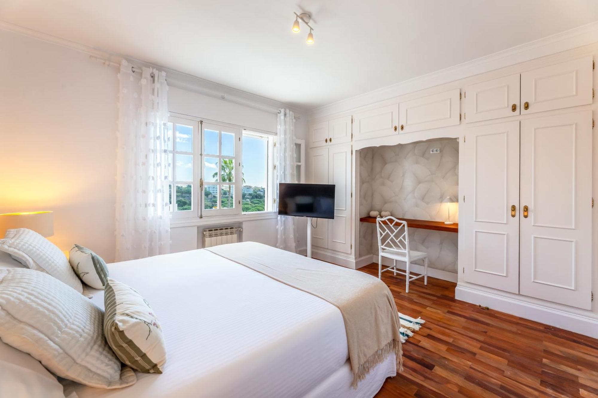 Bed & Breakfast Aurora Boutique House - Only Adults