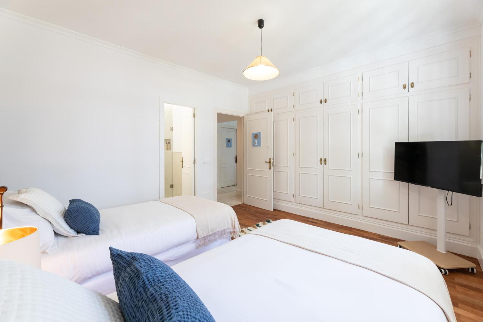 Aurora Boutique House - Only Adults Bed & Breakfast